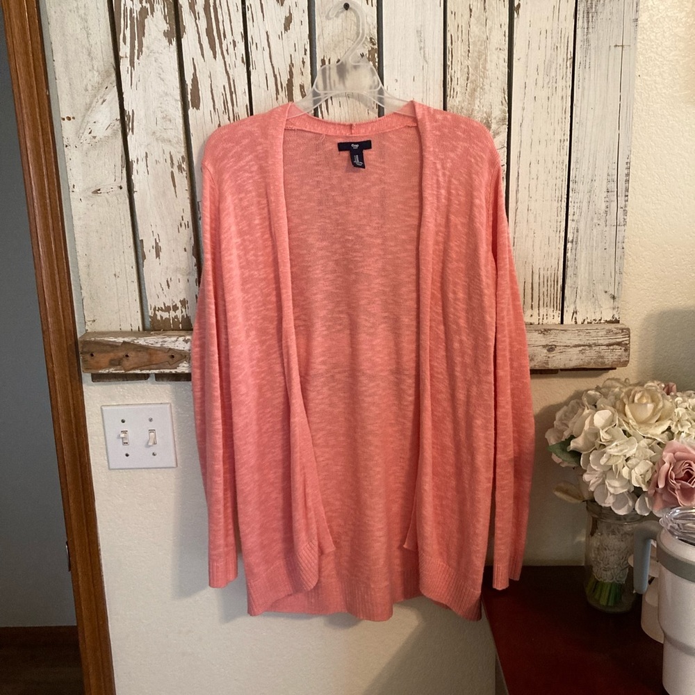 Gap lightweight cardigan, size M